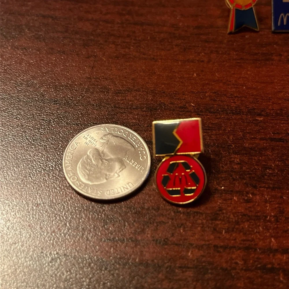 Lot Of 4 McDonald’s Employee Lapel Hat‎ Pins